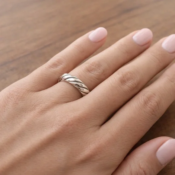 David Yurman Silver Twisted Rope Ring - Picture 1 of 6